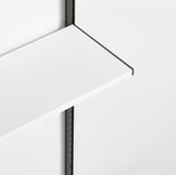 Elfa Décor+ Boden als elegante und stabile Ablagefläche für Décor+ Regalsysteme