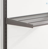 Tragarmabdeckung für das elfa Garage+ Regalsystem als sicherer und optischer Abschluss des Tragarms
